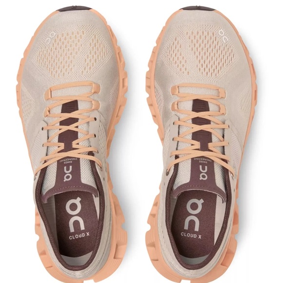 On Running Cloud X Women Sneakers - Picture 2 of 11